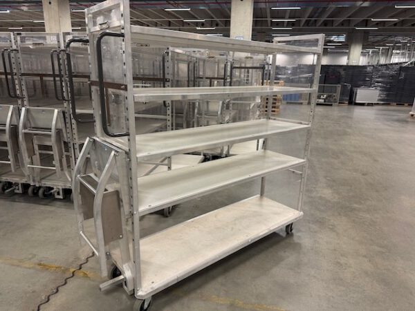 470 Stück Kommissionierwagen / Transportwagen mit 5 Böden und Treppe, Alu