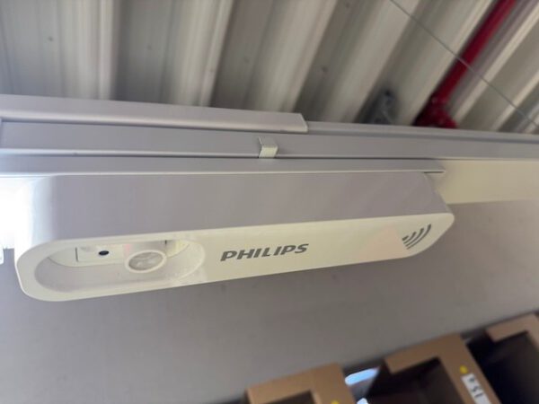 LED Beleuchtung, Philips inkl. Bewegungsmelder. 4 – 5.000m – Bild 2