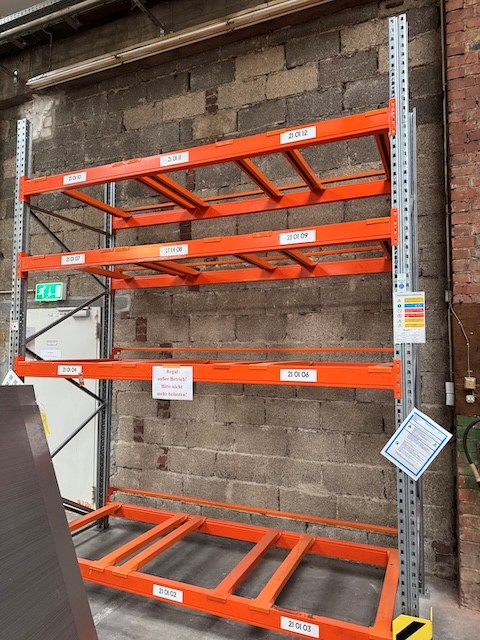 3x Einzelfelder Palettenregal, Meta / RBB, Rahmenhöhe ca. 3,50m bis 4m, Traversenlänge: 2,70m, mit Tiefenstegen, und Durchschubsicherungen lagertechnik 3x Einzelfelder Palettenregal, Meta / RBB, Rahmenhöhe ca. 3,50m bis 4m, Traversenlänge: 2,70m, mit Tiefenstegen, und Durchschubsicherungen – Bild 2