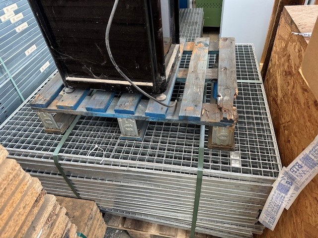 20x Gitterroste, 1m x 1,20m lagertechnik 20x Gitterroste, 1m x 1,20m – Bild 2