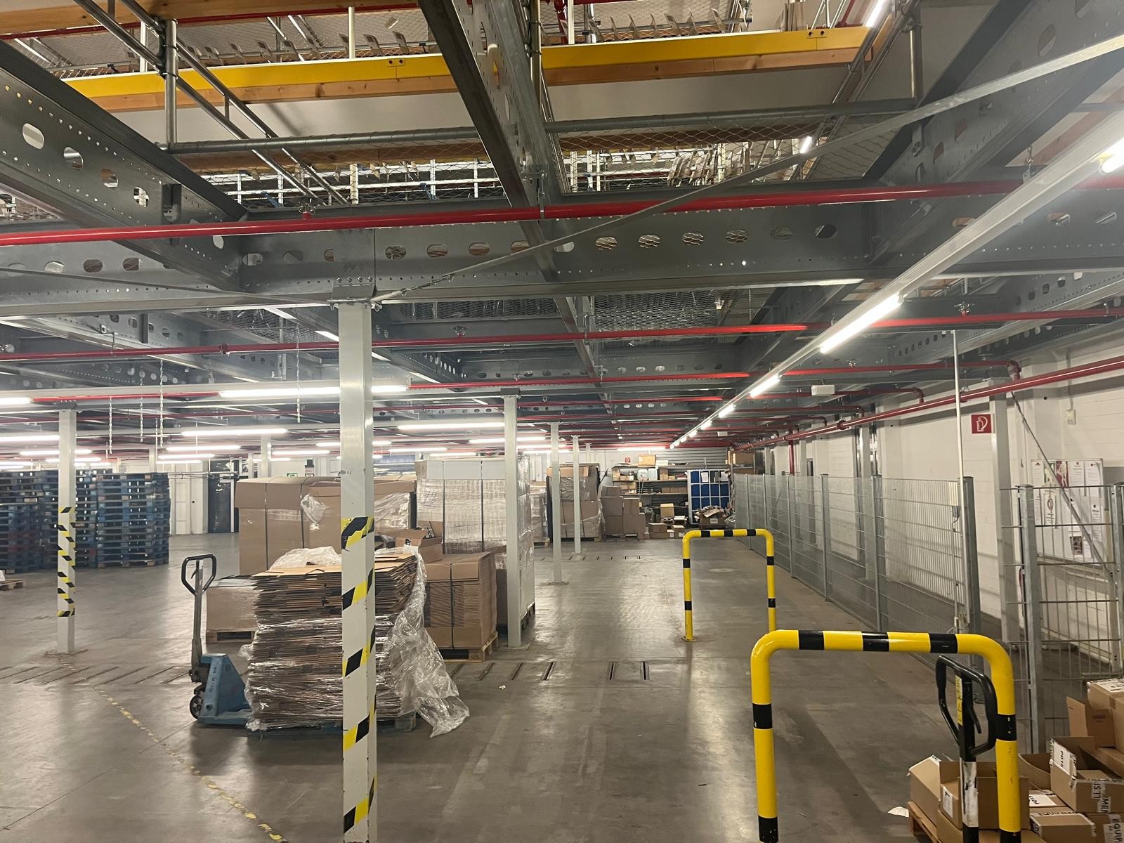 Lagerbühne, Gesamtfläche ca. 2.852m2 - gebraucht - : lagertechnik Lagerbühne, Gesamtfläche ca. 2.852m2 - gebraucht - : – Bild 2