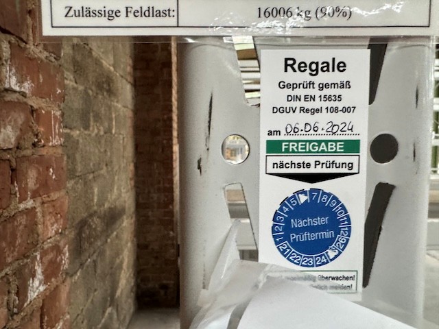 Palettenregal, Hofe, Rahmenhöhe ca. 3,50m bis 4m, Traversenlänge: 2,70m, lagertechnik Palettenregal, Hofe, Rahmenhöhe ca. 3,50m bis 4m, Traversenlänge: 2,70m, – Bild 12