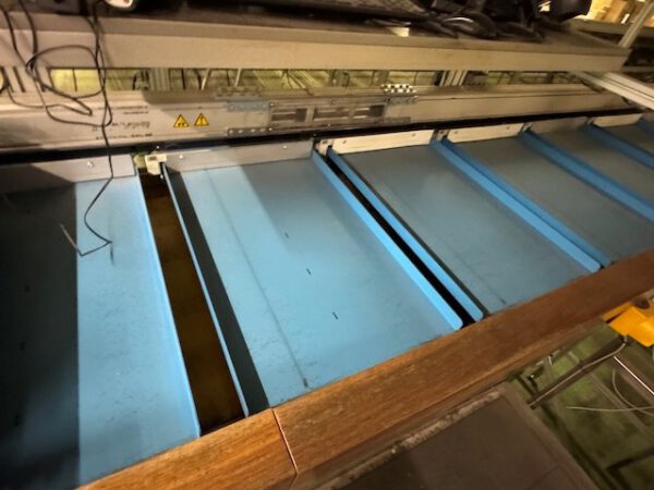 Sorter für leichte Lasten, Optimus, SORTIER­­ANLAGE  OPTISORTER HORIZONTAL, 200 Schalen, 261 Ziele – Bild 12