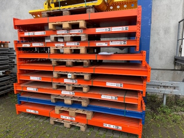 Palettenregal, SSI Schäfer, 6,30m bis 8,60m Höhe , Traversenlänge 1,80m, 4,50m und hauptsächlich 2,70m 1.100kgkg pro Palette, ca. 2.290 Palettenstellplätze, lagertechnik Palettenregal, SSI Schäfer, 6,30m bis 8,60m Höhe , Traversenlänge 1,80m, 4,50m und hauptsächlich 2,70m 1.100kgkg pro Palette, ca. 2.290 Palettenstellplätze, – Bild 13