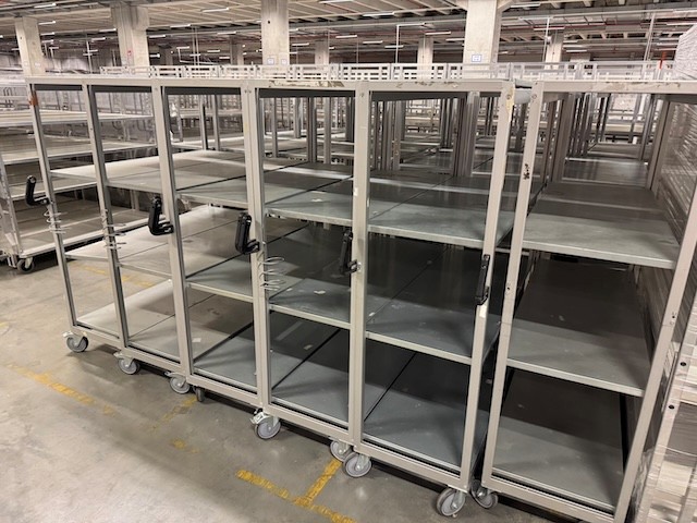 20 Stück Kommissionierwagen / Transportwagen mit 4 Böden und Griffen an zwei Seiten lagertechnik 20 Stück Kommissionierwagen / Transportwagen mit 4 Böden und Griffen an zwei Seiten – Bild 14