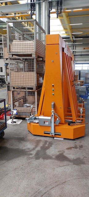 Routenzug mit Anhängern CSD, inkl. Bodenroller, Crown Zugmaschine lagertechnik Routenzug mit Anhängern CSD, inkl. Bodenroller, Crown Zugmaschine – Bild 14