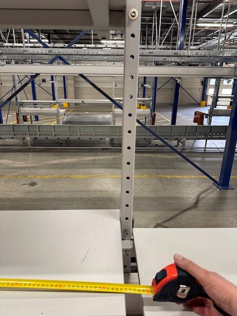 22 Stück 2er Einheit Kommissioniertische / Arbeitstische, mit „Rutsche“ höhenverstellbar lagertechnik 22 Stück 2er Einheit Kommissioniertische / Arbeitstische, mit „Rutsche“ höhenverstellbar – Bild 15