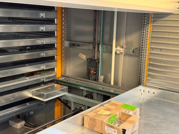 Liftsystem, Jungheinrich / Kardex, ca. 5,34m hoch, 490kg / Tablar, Tablar: ca. 4,50m x 81cm – Bild 15