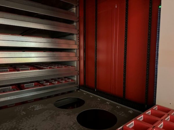 Liftsystem, Hänel High Speed, ca. 10m hoch, 450kg / Tablar, Tablar: ca. 2,86m x 82cm, 88 Tablare – Bild 17
