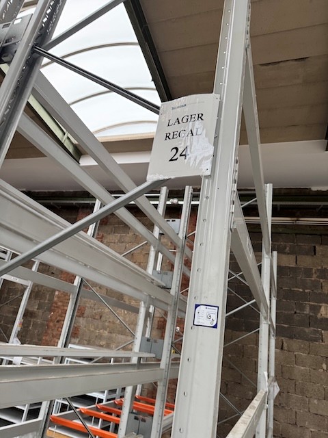 Palettenregal, Hofe, Rahmenhöhe ca. 3,50m bis 4m, Traversenlänge: 2,70m, lagertechnik Palettenregal, Hofe, Rahmenhöhe ca. 3,50m bis 4m, Traversenlänge: 2,70m, – Bild 17