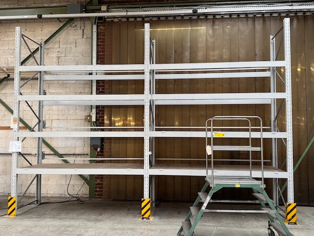 Palettenregal, Hofe, Rahmenhöhe ca. 3,50m bis 4m, Traversenlänge: 2,70m, lagertechnik Palettenregal, Hofe, Rahmenhöhe ca. 3,50m bis 4m, Traversenlänge: 2,70m, – Bild 19