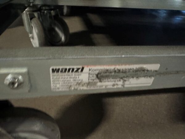 190 Stück Kommissionierwagen / Transportwagen, Wanzl KT-3, 1,90m lang – Bild 20
