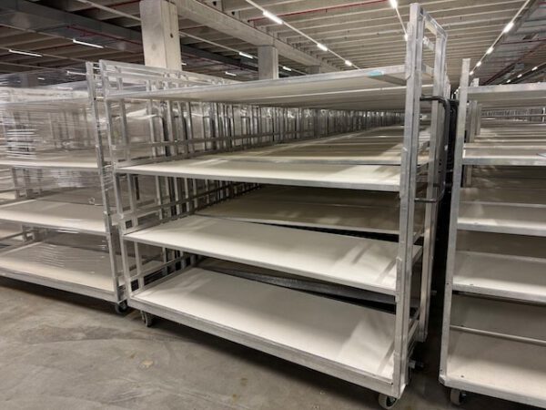 148 Stück große Kommissionierwagen / Transportwagen mit 4 Böden und Treppe, Alu – Bild 3