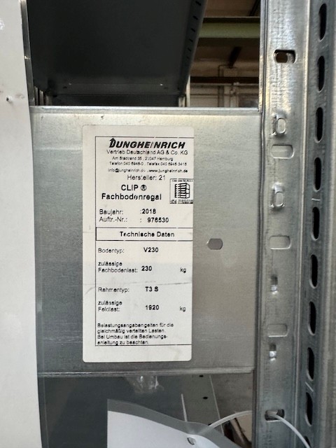 88 Felder Fachbodenregale, Jungheinrich, Fachböden 1m Breite, Tiefe 0,50m, Rahmenhöhe 3m lagertechnik 88 Felder Fachbodenregale, Jungheinrich, Fachböden 1m Breite, Tiefe 0,50m, Rahmenhöhe 3m – Bild 3