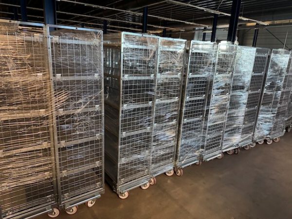 190 Stück Kommissionierwagen / Transportwagen, Wanzl KT-3, 1,90m lang – Bild 21