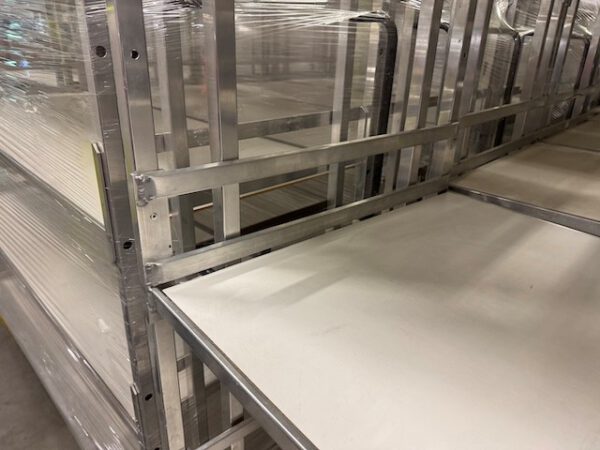 148 Stück große Kommissionierwagen / Transportwagen mit 4 Böden und Treppe, Alu – Bild 27