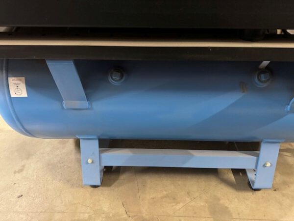 2x Kompressoranlagen 10bar, Boge, Schraubenkompressor, inkl. Drucklufttrockner, Druckluftbehälter mit Schalldämmhaube – Bild 30