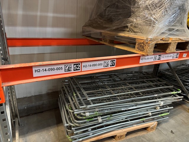 Palettenregal, SSI Schäfer, 6,30m bis 8,60m Höhe , Traversenlänge 1,80m, 4,50m und hauptsächlich 2,70m 1.100kgkg pro Palette, ca. 2.290 Palettenstellplätze, lagertechnik Palettenregal, SSI Schäfer, 6,30m bis 8,60m Höhe , Traversenlänge 1,80m, 4,50m und hauptsächlich 2,70m 1.100kgkg pro Palette, ca. 2.290 Palettenstellplätze, – Bild 4