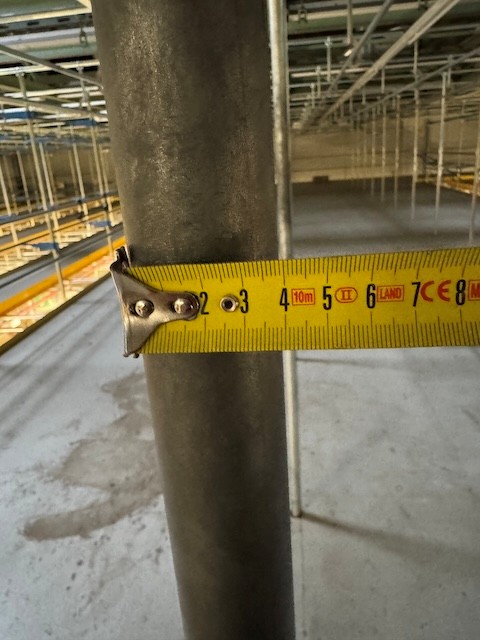 Statisches Hängetextillager, Rundrohrhängebahn, Meiko, ca. 5.000m statische Lagerschienen, ca. 3.600m Trolleysschienen, ca. 1.200 Trolleys, 3 Etagen, inkl. 2.852 m2 Lagerbühne in der Grundfläche, Gesamtfläche ca. 8.556m2 - lagertechnik Statisches Hängetextillager, Rundrohrhängebahn, Meiko, ca. 5.000m statische Lagerschienen, ca. 3.600m Trolleysschienen, ca. 1.200 Trolleys, 3 Etagen, inkl. 2.852 m2 Lagerbühne in der Grundfläche, Gesamtfläche ca. 8.556m2 - – Bild 4