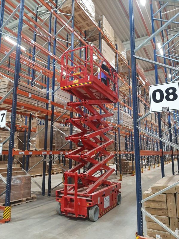 Selbstfahrende Scherenarbeitsbühne, PB Lifttechnik GmbH, Arbeitshöhe 14m, 320kg Hebekapazität – Bild 4