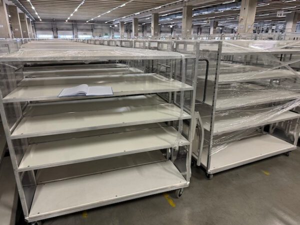 470 Stück Kommissionierwagen / Transportwagen mit 5 Böden und Treppe, Alu – Bild 33