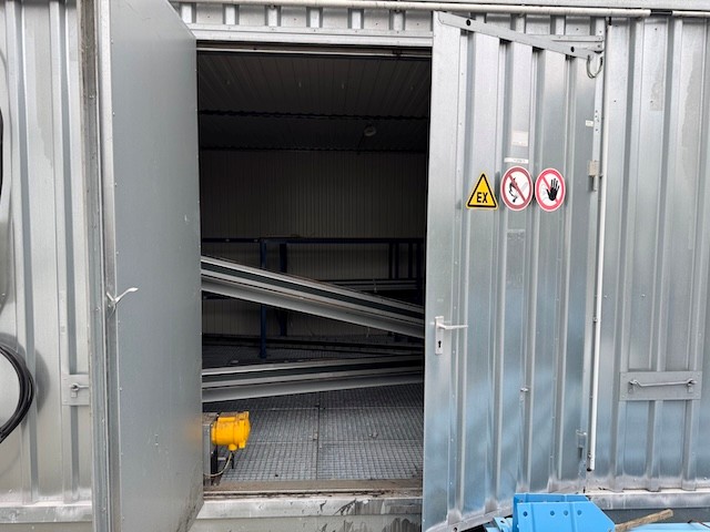 2 Ex-geschütze Container, Sicherheitslagerhaus, ca. 5m x 4,3m, verzinkt, inkl. Heizung, Belüftung und Beleuchtung, zur Lagerung von wassergefährdenden / entzündbaren Stoffen lagertechnik 2 Ex-geschütze Container, Sicherheitslagerhaus, ca. 5m x 4,3m, verzinkt, inkl. Heizung, Belüftung und Beleuchtung, zur Lagerung von wassergefährdenden / entzündbaren Stoffen – Bild 36