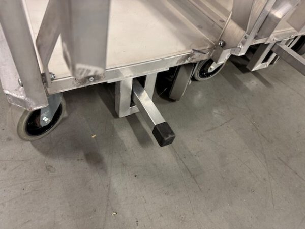 470 Stück Kommissionierwagen / Transportwagen mit 5 Böden und Treppe, Alu – Bild 37