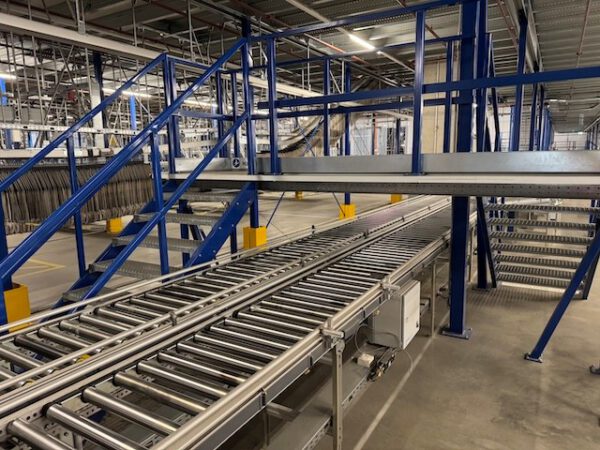 3x Übergang / Treppe / Überstieg z.B. für Fördertechnik – Bild 4