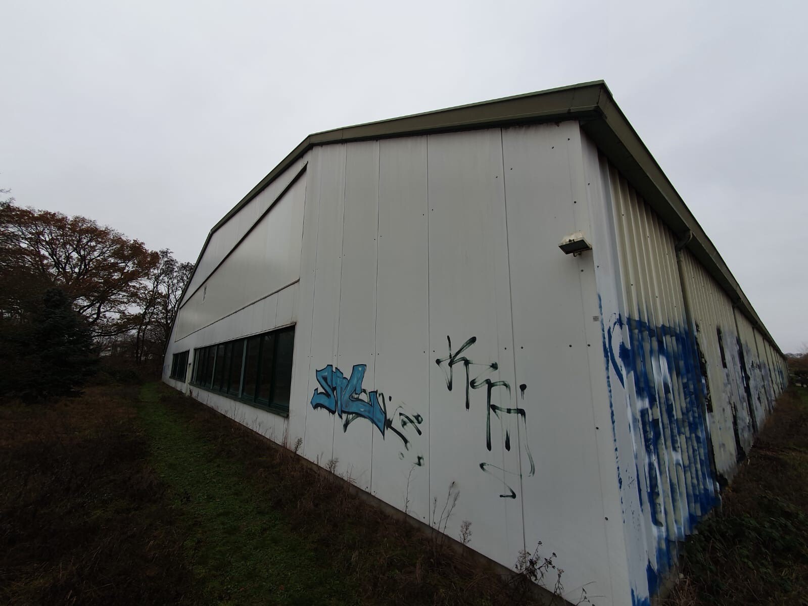 Stahlhalle 3.050m², Baujahr 1996, ehemalige Tennishalle lagertechnik Stahlhalle 3.050m², Baujahr 1996, ehemalige Tennishalle – Bild 4
