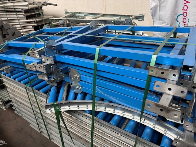 unangetriebene Rollenbahn, ca. 22,7m lang, 1 Kurve, inkl. Füße lagertechnik unangetriebene Rollenbahn, ca. 22,7m lang, 1 Kurve, inkl. Füße – Bild 5