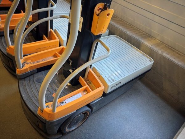 4 – 5 Stück Kommissionierer, Multifunktionsfahrzeug - Work Assist Vehicle, Crown – Bild 5