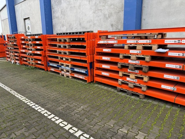 Palettenregal, SSI Schäfer, 6,30m bis 8,60m Höhe , Traversenlänge 1,80m, 4,50m und hauptsächlich 2,70m 1.100kgkg pro Palette, ca. 2.290 Palettenstellplätze, lagertechnik Palettenregal, SSI Schäfer, 6,30m bis 8,60m Höhe , Traversenlänge 1,80m, 4,50m und hauptsächlich 2,70m 1.100kgkg pro Palette, ca. 2.290 Palettenstellplätze, – Bild 48