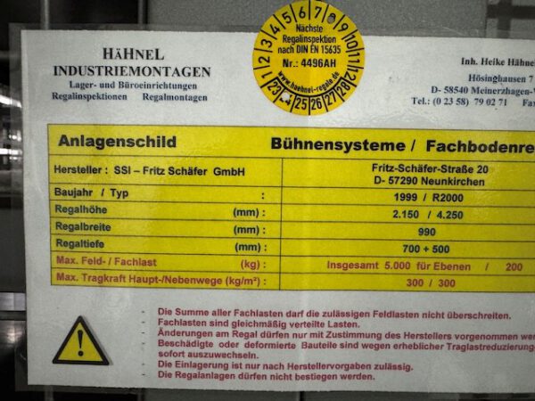 3 stöckige Fachbodenregalanlagen, SSI Schäfer R2000, Maße der Fachböden 1m x 40cm, 50cm und 70cm, ca. 1.233 Felder mit angebauter Stahlbaubühne – Bild 6