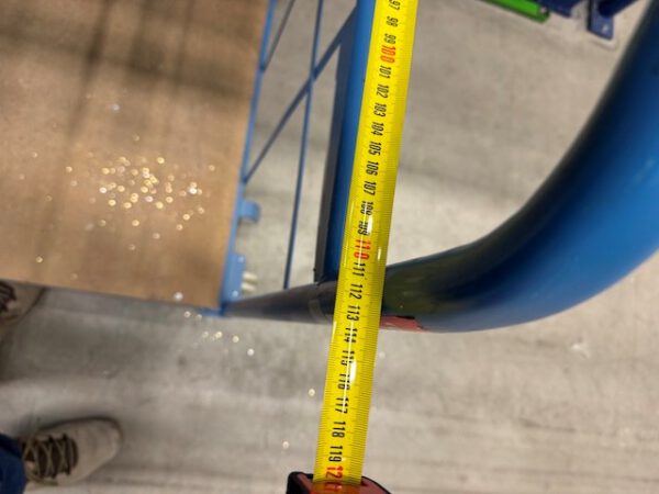 Posten mit 350 – 400 Corletten, Cordes und Koch, Breite 1,30m / 2m / 2,70m - zum größten Teil mit Kufen, teilweise stapelbar – Bild 6