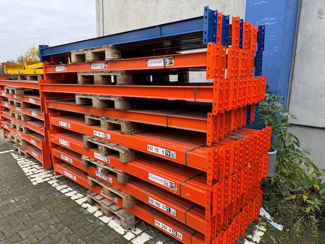 Palettenregal, SSI Schäfer, 6,30m bis 8,60m Höhe , Traversenlänge 1,80m, 4,50m und hauptsächlich 2,70m 1.100kgkg pro Palette, ca. 2.290 Palettenstellplätze, lagertechnik Palettenregal, SSI Schäfer, 6,30m bis 8,60m Höhe , Traversenlänge 1,80m, 4,50m und hauptsächlich 2,70m 1.100kgkg pro Palette, ca. 2.290 Palettenstellplätze, – Bild 53