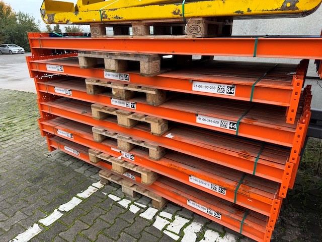 Palettenregal, SSI Schäfer, 6,30m bis 8,60m Höhe , Traversenlänge 1,80m, 4,50m und hauptsächlich 2,70m 1.100kgkg pro Palette, ca. 2.290 Palettenstellplätze, lagertechnik Palettenregal, SSI Schäfer, 6,30m bis 8,60m Höhe , Traversenlänge 1,80m, 4,50m und hauptsächlich 2,70m 1.100kgkg pro Palette, ca. 2.290 Palettenstellplätze, – Bild 54