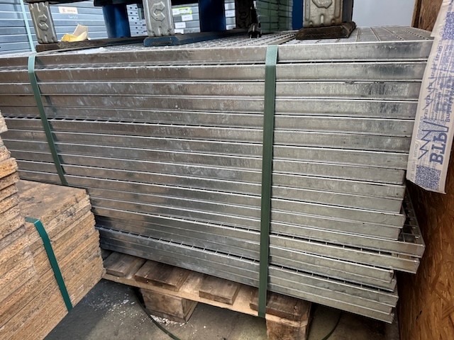 20x Gitterroste, 1m x 1,20m lagertechnik 20x Gitterroste, 1m x 1,20m – Bild 7