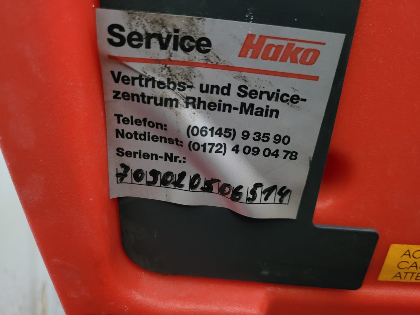 Aufsitz-Scheuersaugmaschine Hakomatic B 750 R lagertechnik Aufsitz-Scheuersaugmaschine Hakomatic B 750 R – Bild 7