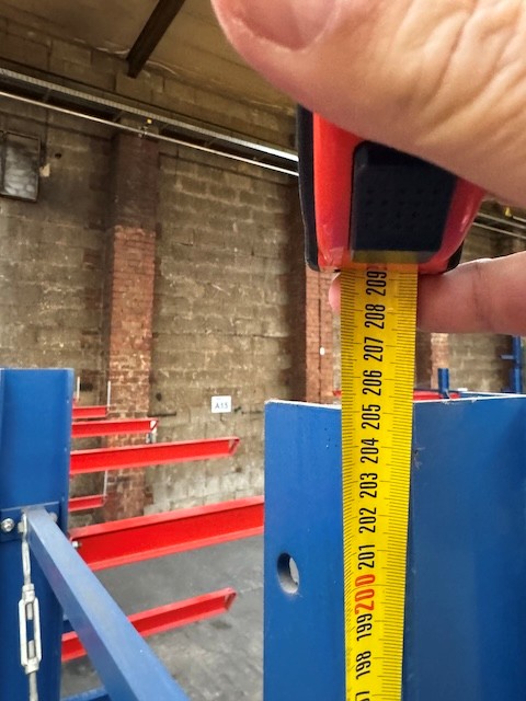 2x 7 Rahmen Kragarmregal, zweiseitig, Fischer, Rahmenhöhe ca. 2,50m, Armlänge ca. 1m, 285kg/ Arm lagertechnik 2x 7 Rahmen Kragarmregal, zweiseitig, Fischer, Rahmenhöhe ca. 2,50m, Armlänge ca. 1m, 285kg/ Arm – Bild 8