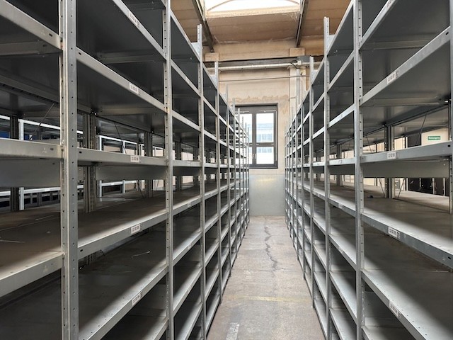 88 Felder Fachbodenregale, Jungheinrich, Fachböden 1m Breite, Tiefe 0,50m, Rahmenhöhe 3m lagertechnik 88 Felder Fachbodenregale, Jungheinrich, Fachböden 1m Breite, Tiefe 0,50m, Rahmenhöhe 3m – Bild 9