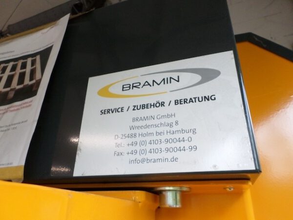 Zwei Ballenpressen, Bramidan X30 – Bild 15
