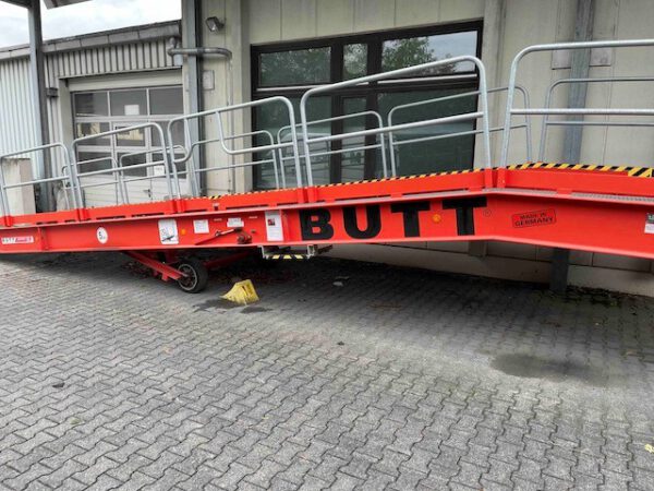 Mobile Mittelachsrampe, Butt, 11,80m lang, 9 To