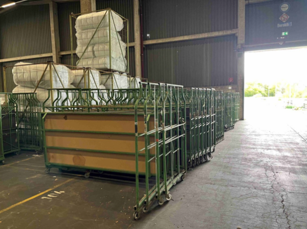 7.000 Stück Corletten / Multiboxen, verschiedene Typen, Breiten 1,30m / 1,95m / 2,70m, Regalfähig – Bild 2