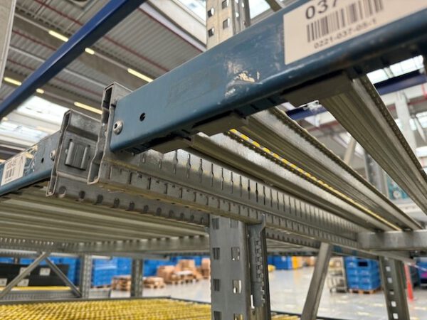 34 Felder Stückgut – Durchlaufregal / Bereitstellregale für Kästen und Kartonagen – Bild 18