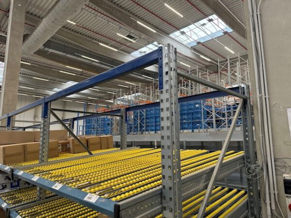 34 Felder Stückgut – Durchlaufregal / Bereitstellregale für Kästen und Kartonagen – Bild 29