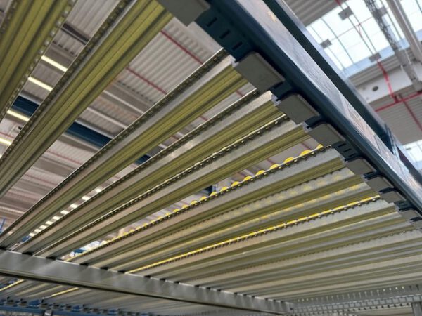 34 Felder Stückgut – Durchlaufregal / Bereitstellregale für Kästen und Kartonagen – Bild 8
