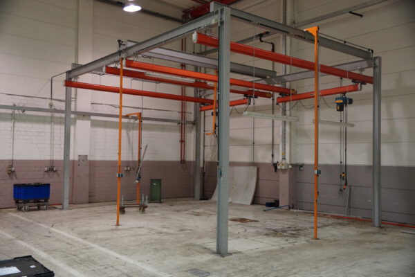 ca. 40 Stück Leichtkransystem KBK, Brückenkran, Kranhimmel, Hallenkran, unterschiedliche Traglasten, Trägerlängen, Spannweiten, etc. vorhanden inkl. Stahlbau (Stützen) - gebraucht - :