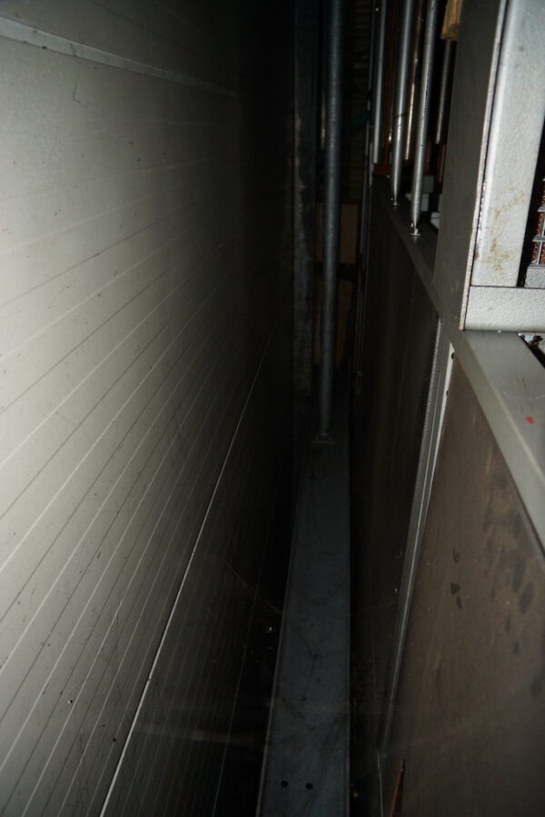 3-Stöckige SSI Schäfer Fachbodenanlage ca. 13,50 x 11m, ca. 216 Felder, Böden 1 x 0,5m, 200kg / Boden – gebraucht - : – Bild 18