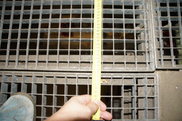 3-Stöckige SSI Schäfer Fachbodenanlage ca. 13,50 x 11m, ca. 216 Felder, Böden 1 x 0,5m, 200kg / Boden – gebraucht - : – Bild 57