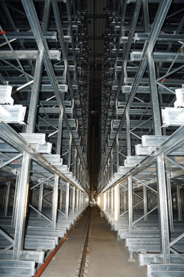 Vollautom. Palettenregalsilo, 23.154 Stellplätze (davon 2.016 gekühlt), 1.000kg pro Palette, 4.765m2 – gebraucht - : – Bild 16